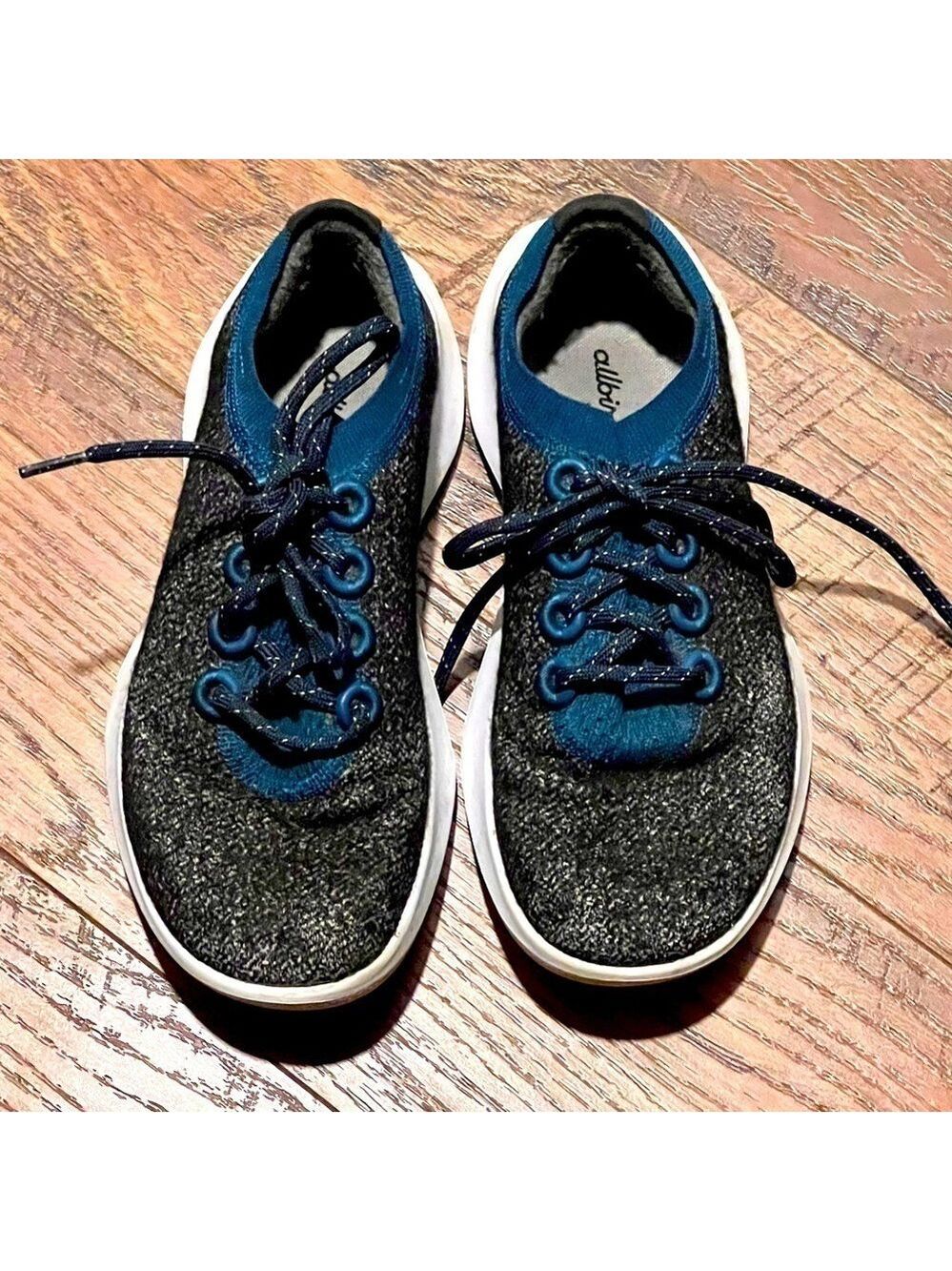 Allbirds Tree Dasher runner sneakers. Size 7.5